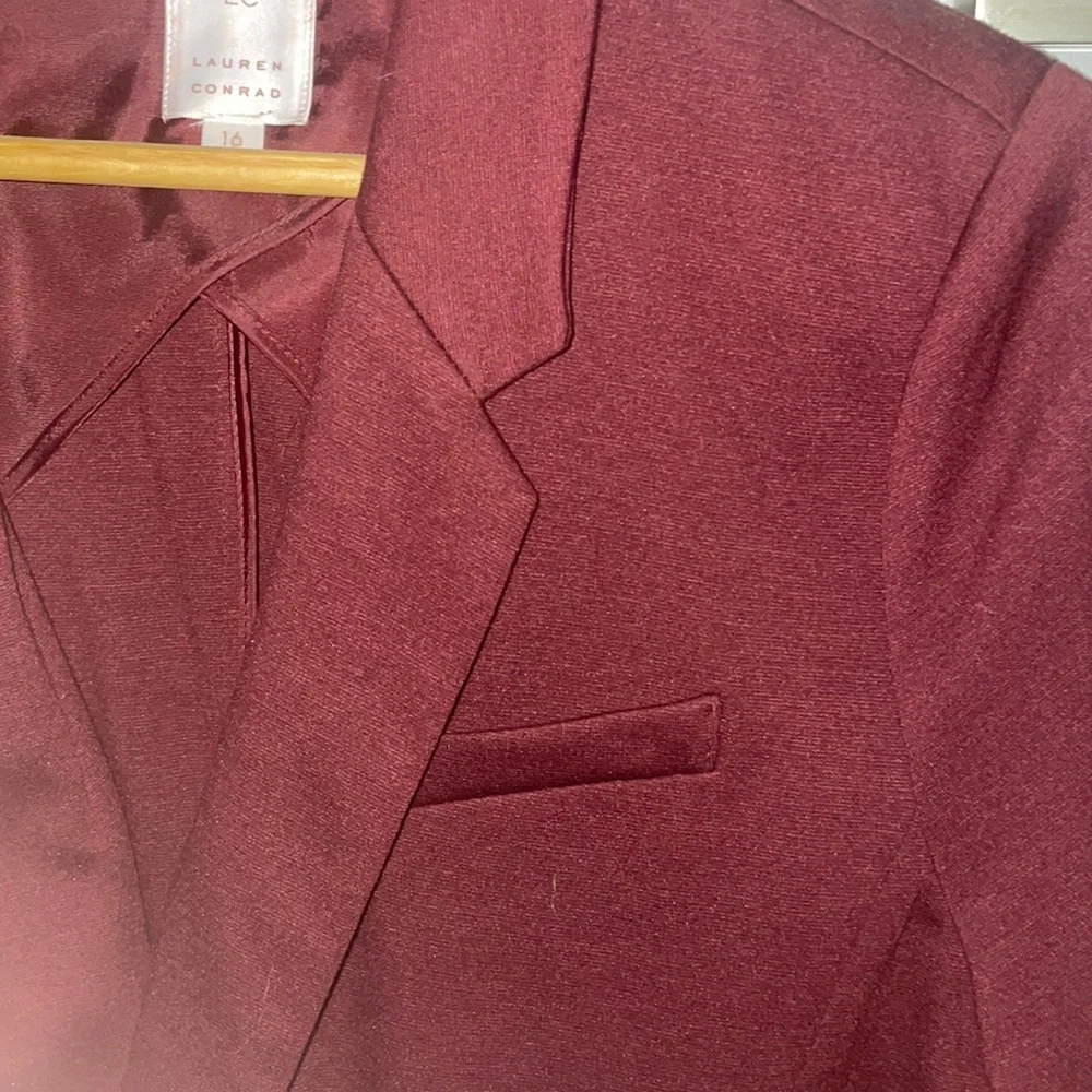 Lauren Conrad Maroon 3/4 sleeve blazer Sz 16 - Picture 4 of 4